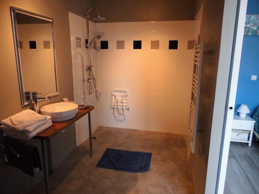 La Demeure Avesnoise Bed & Breakfast Wignehies Стая снимка