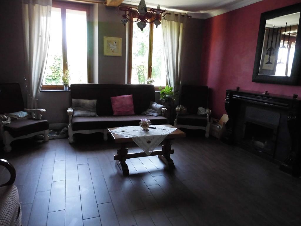 La Demeure Avesnoise Bed & Breakfast Wignehies Екстериор снимка